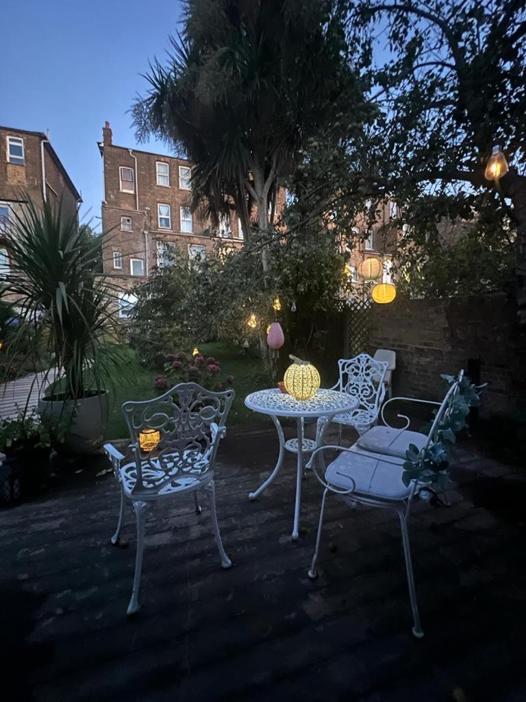 Beautiful Garden View * Londra